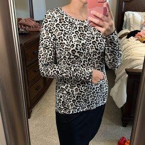 Leopard long sleeve tee